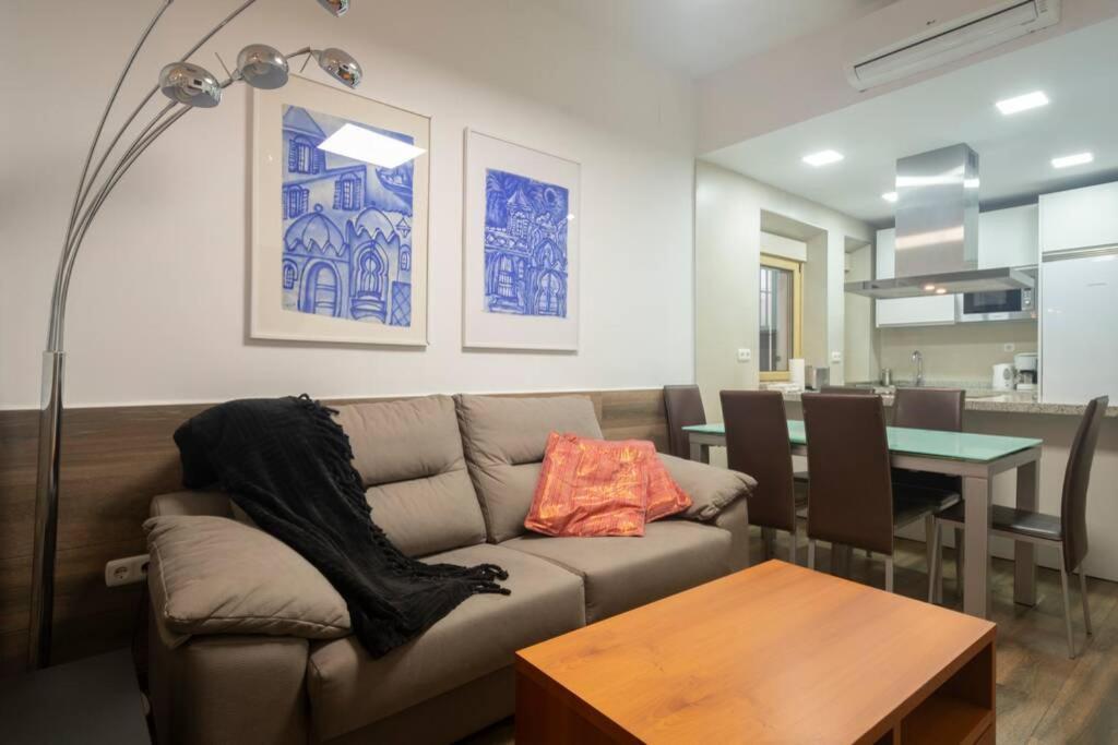 Apartment Fabuloso Piso Junto A Paseo De La Bomba *